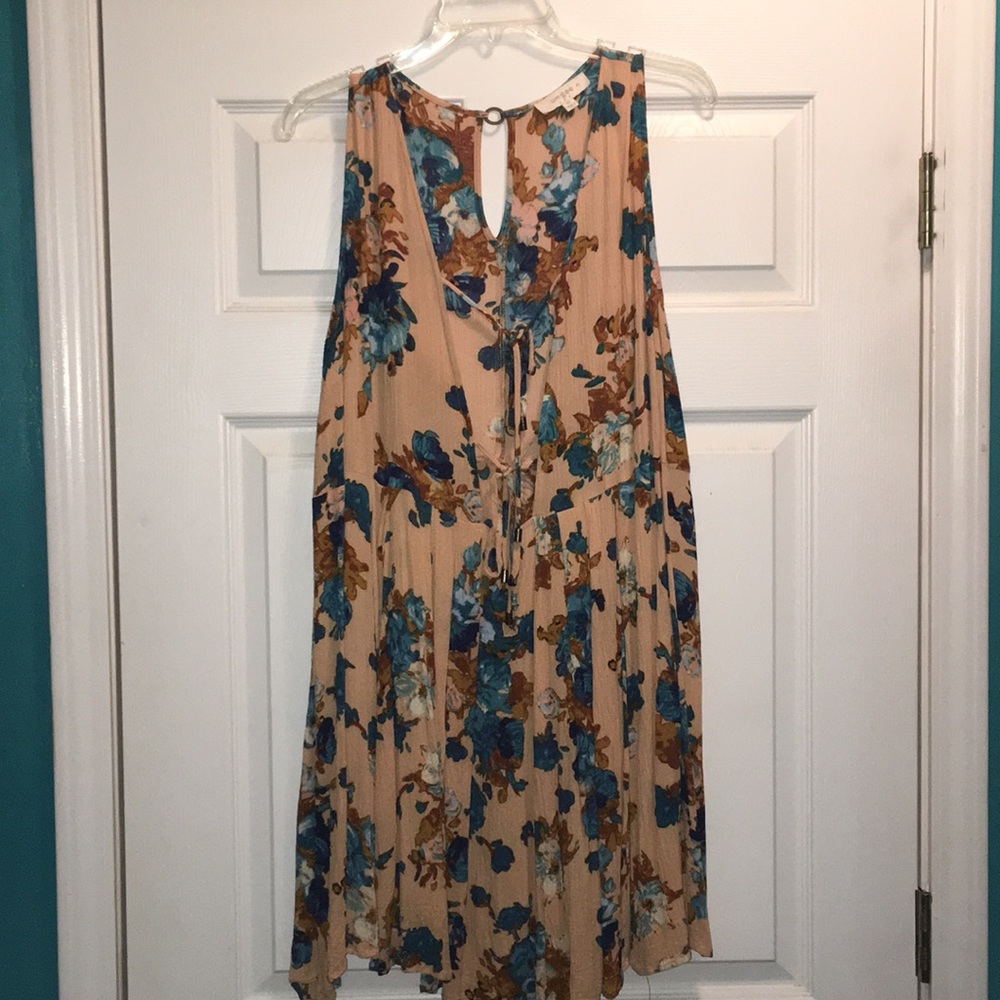EUC Umgee Lace up tunic 1X